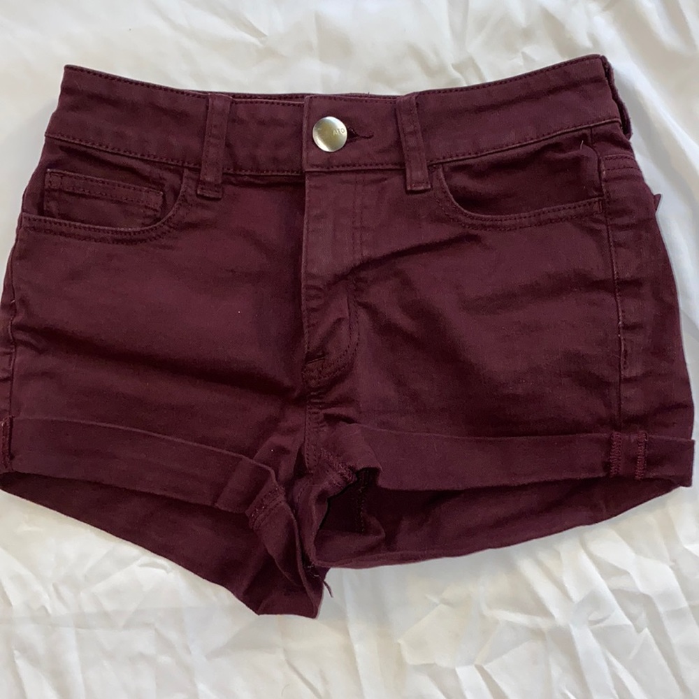 High waisted shorts / American Eagle